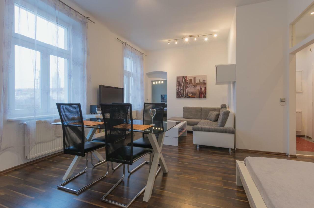 Spacious In Center With Terrace * Wien