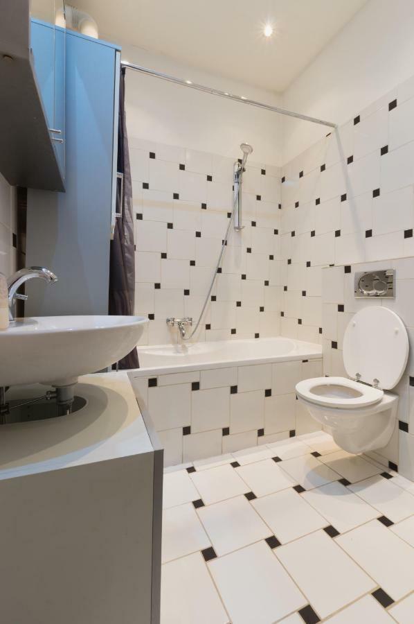 Apartment Spacious In Center With Terrace Wien
