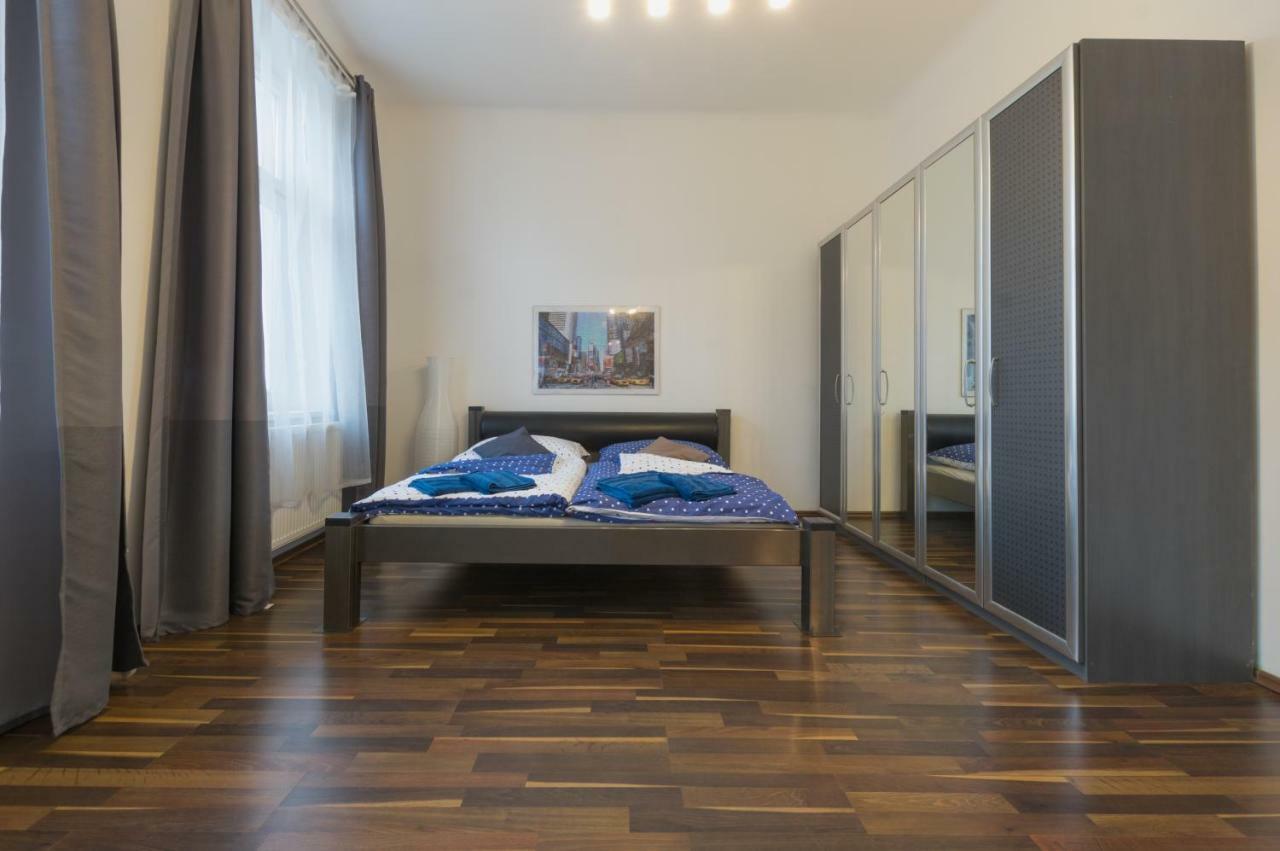 Spacious In Center With Terrace * Wien