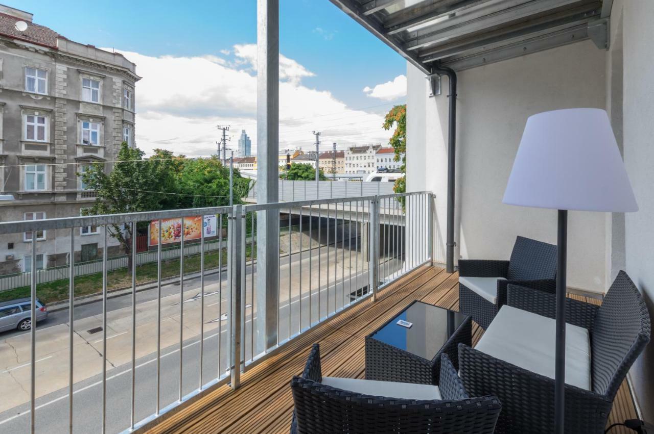 Spacious In Center With Terrace * Wien